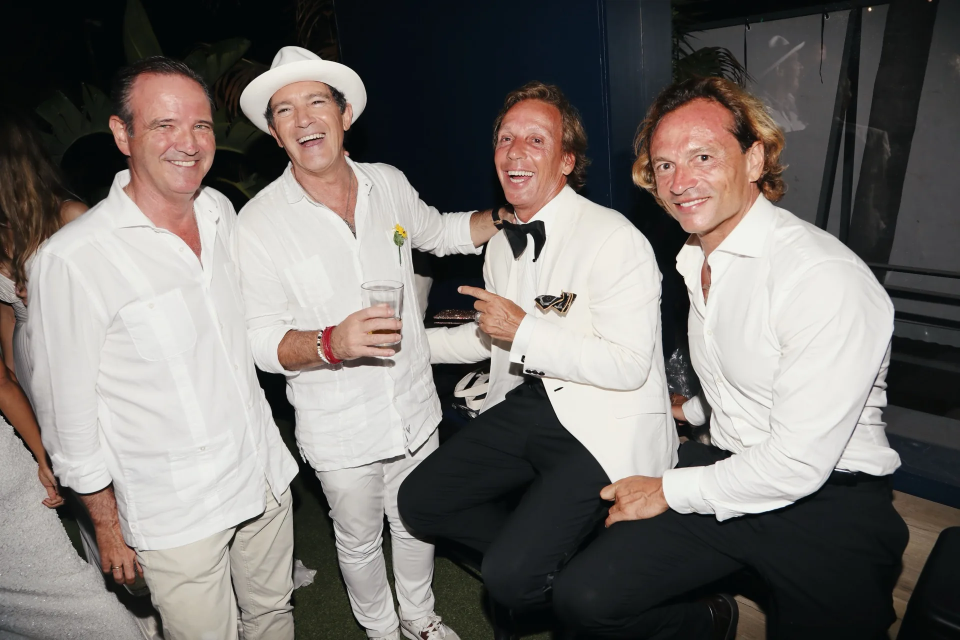 Starlite Foundation 5